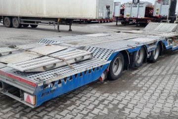 Naczepa do przewozu maszyn budowlanych i rolniczych